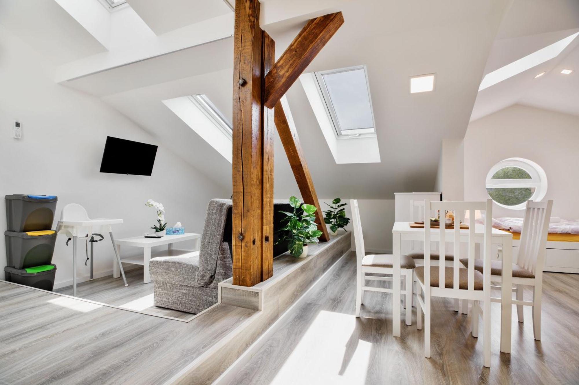 Apartmany דצ'ין מראה חיצוני תמונה
