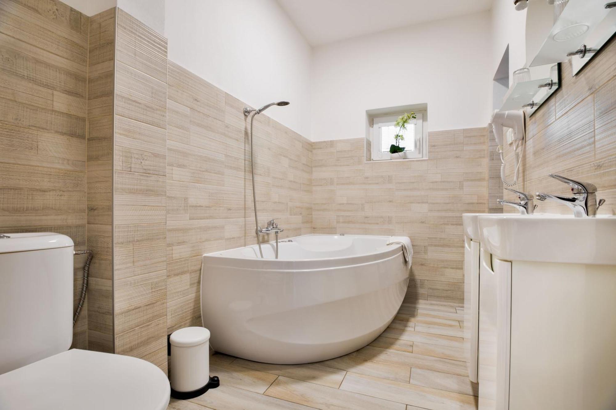 Apartmany דצ'ין מראה חיצוני תמונה