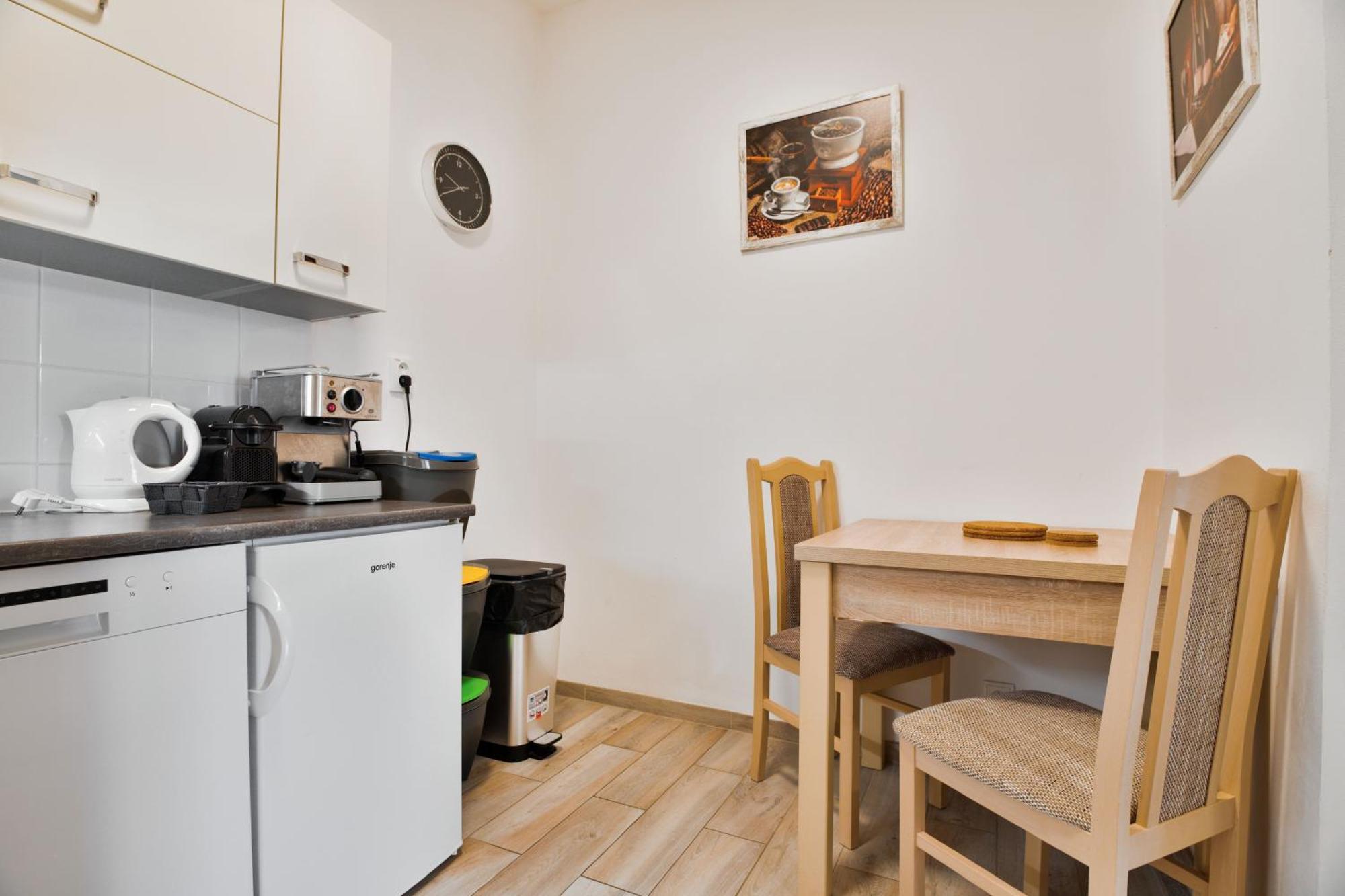 Apartmany דצ'ין מראה חיצוני תמונה