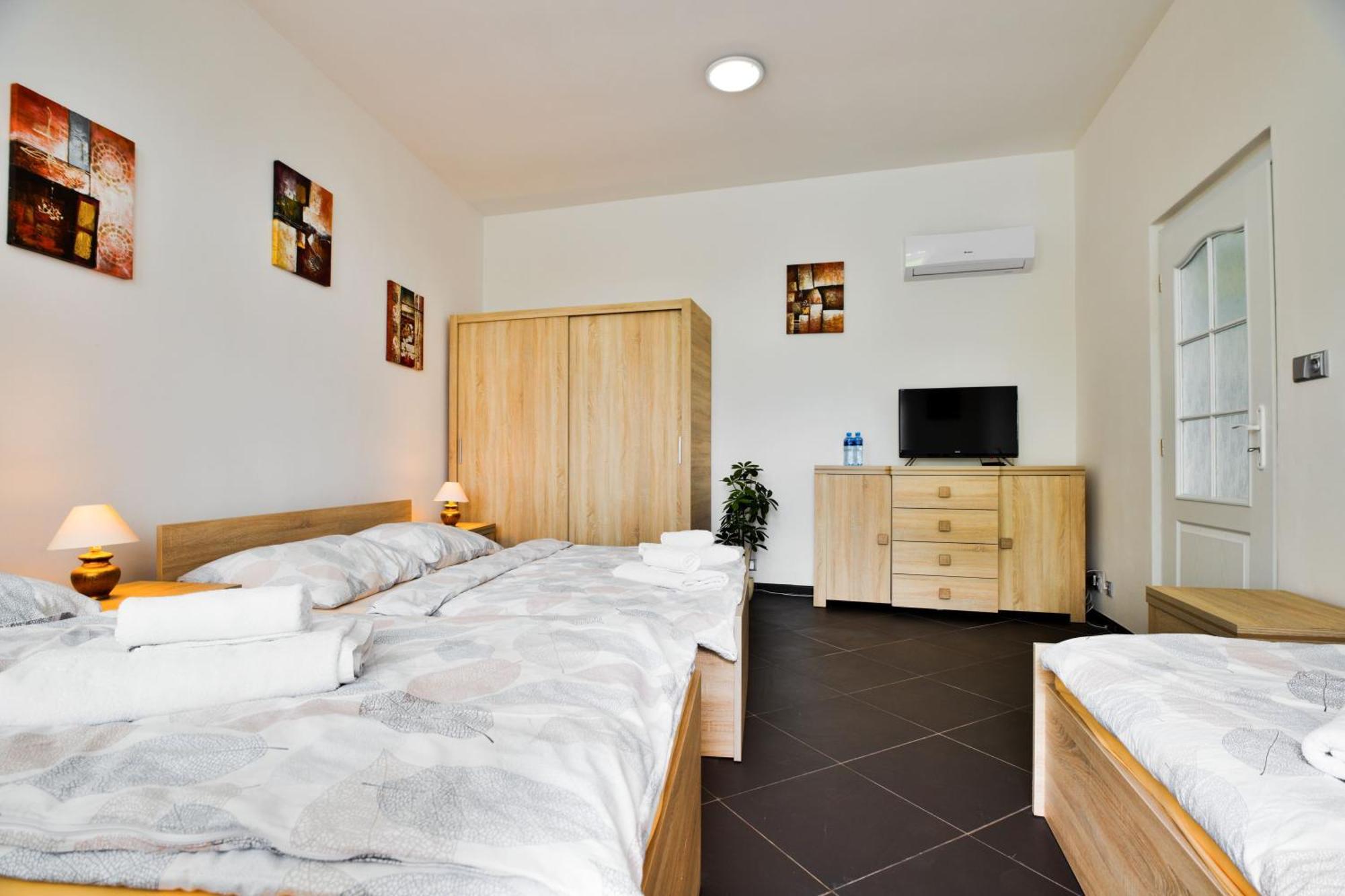 Apartmany דצ'ין מראה חיצוני תמונה