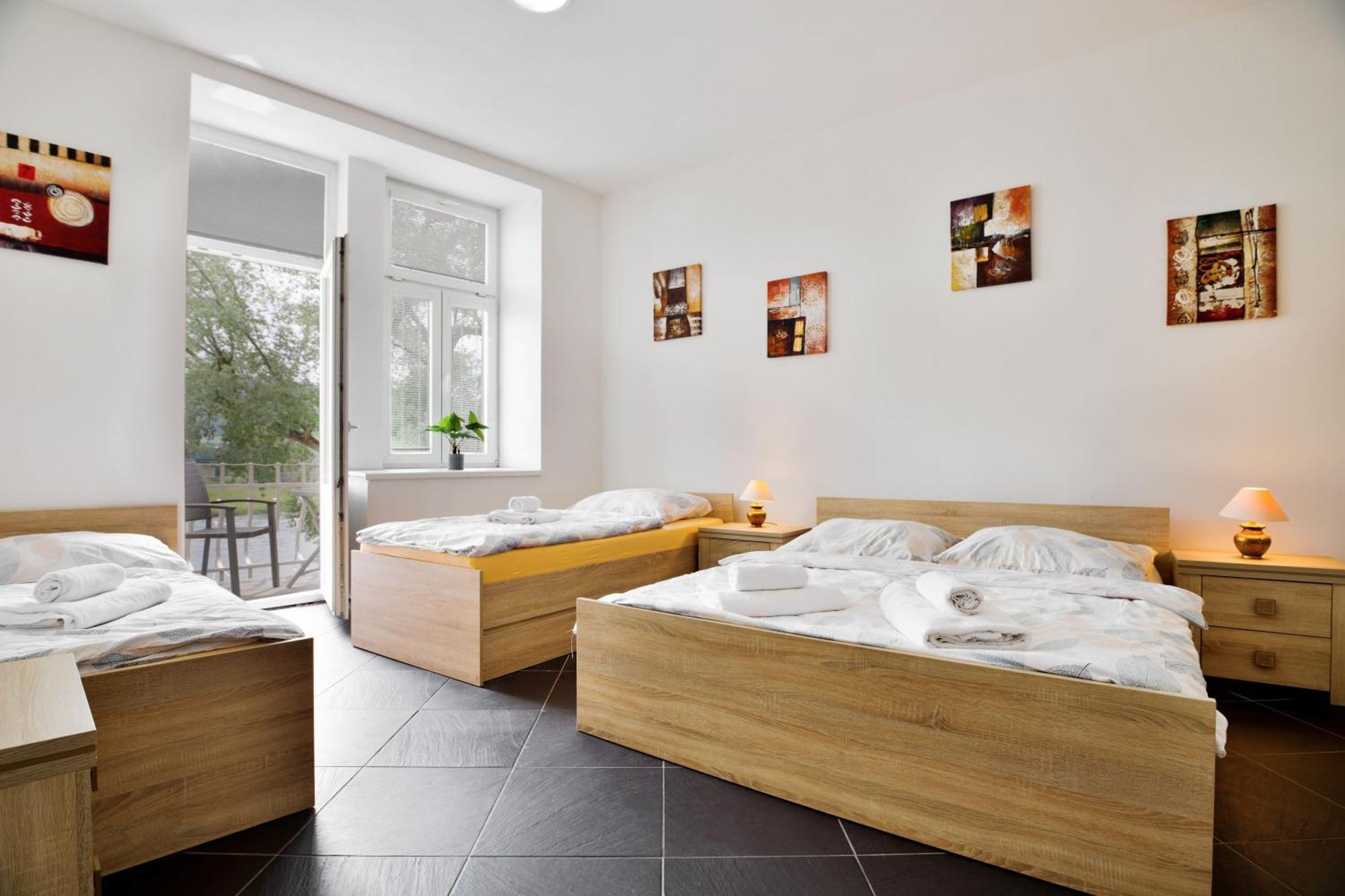 Apartmany דצ'ין מראה חיצוני תמונה